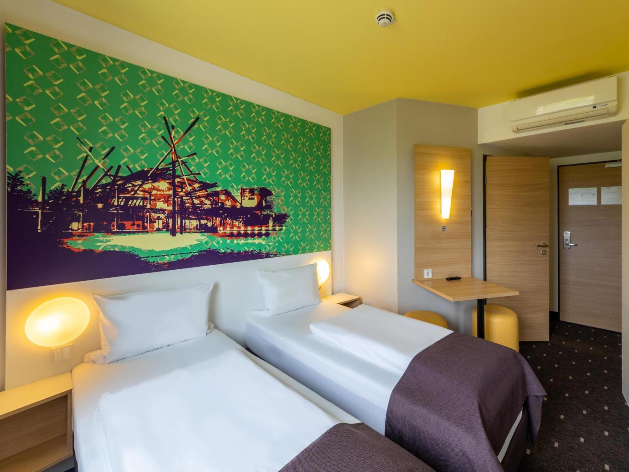 Am Centro Hotel 3*